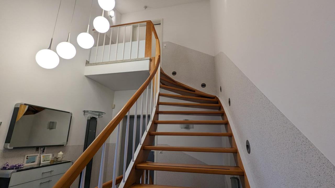 3 Rooms - Zimmervermietung Naehe Flughafen Ber - Gratis Wlan, Parken & Netflix Berlim Exterior foto